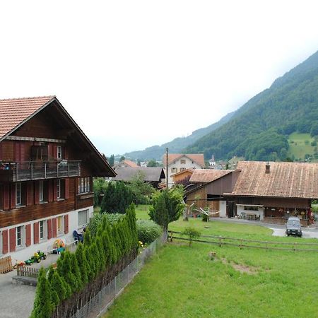 Ferienwohnung Studio Glaus Wilderswil Exterior foto