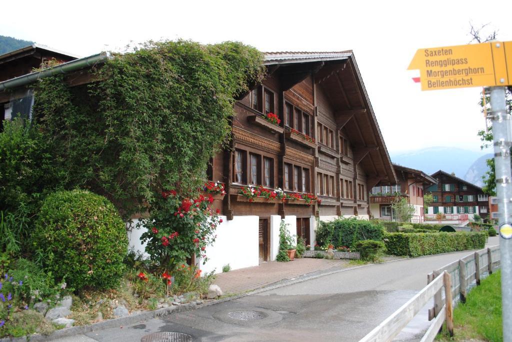 Ferienwohnung Studio Glaus Wilderswil Exterior foto